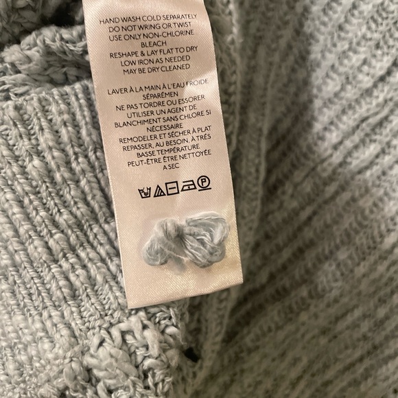 Anthropologie Crewneck Batwing Sweater SIZE M NEW no tag - Picture 5 of 11